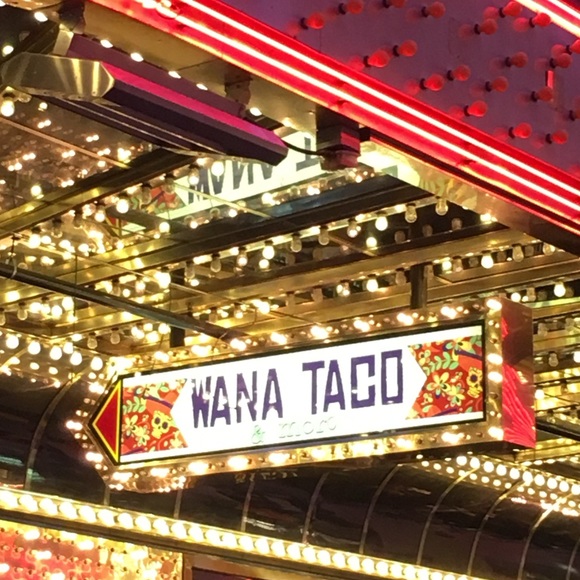 Meet your posher, ๐Kim๐ - Picture 8 of 8